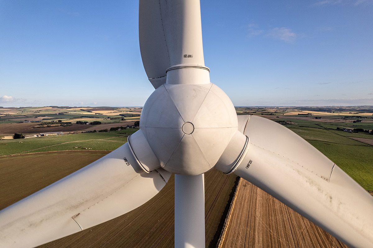 Sizes of Utility-Scale Wind Turbines